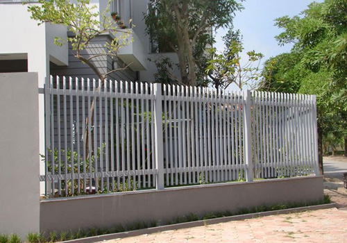 Hàng rào sắt tại Phan Thiết